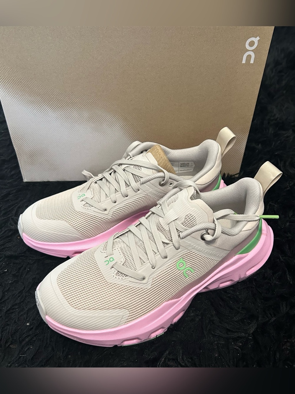 ON CLOUDPULSE Next multicolored athletic training running lace up shoes sz 7.5